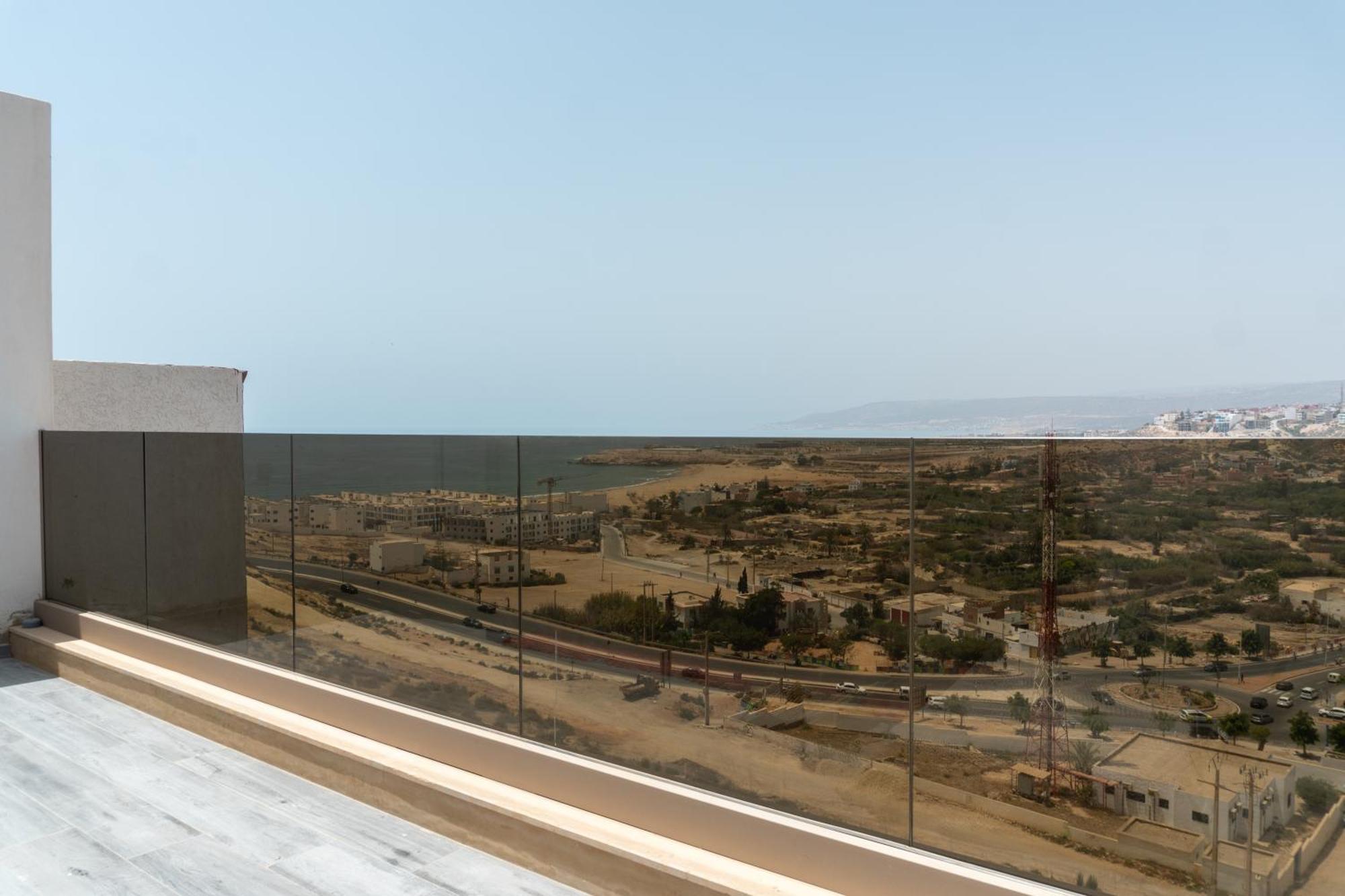 Tayyurt Surf Camp Tamraght Aourir Hostel Imi Mikki ภายนอก รูปภาพ